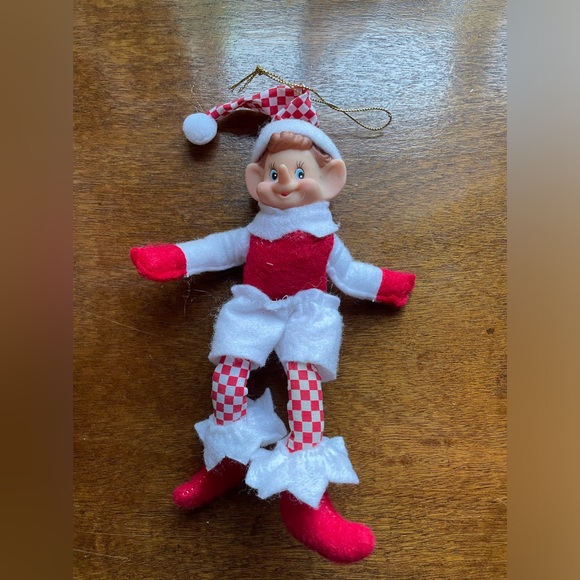 Elf Rubber Face Kneehugger Posable Boy Christmas Doll 8" - Picture 3 of 5